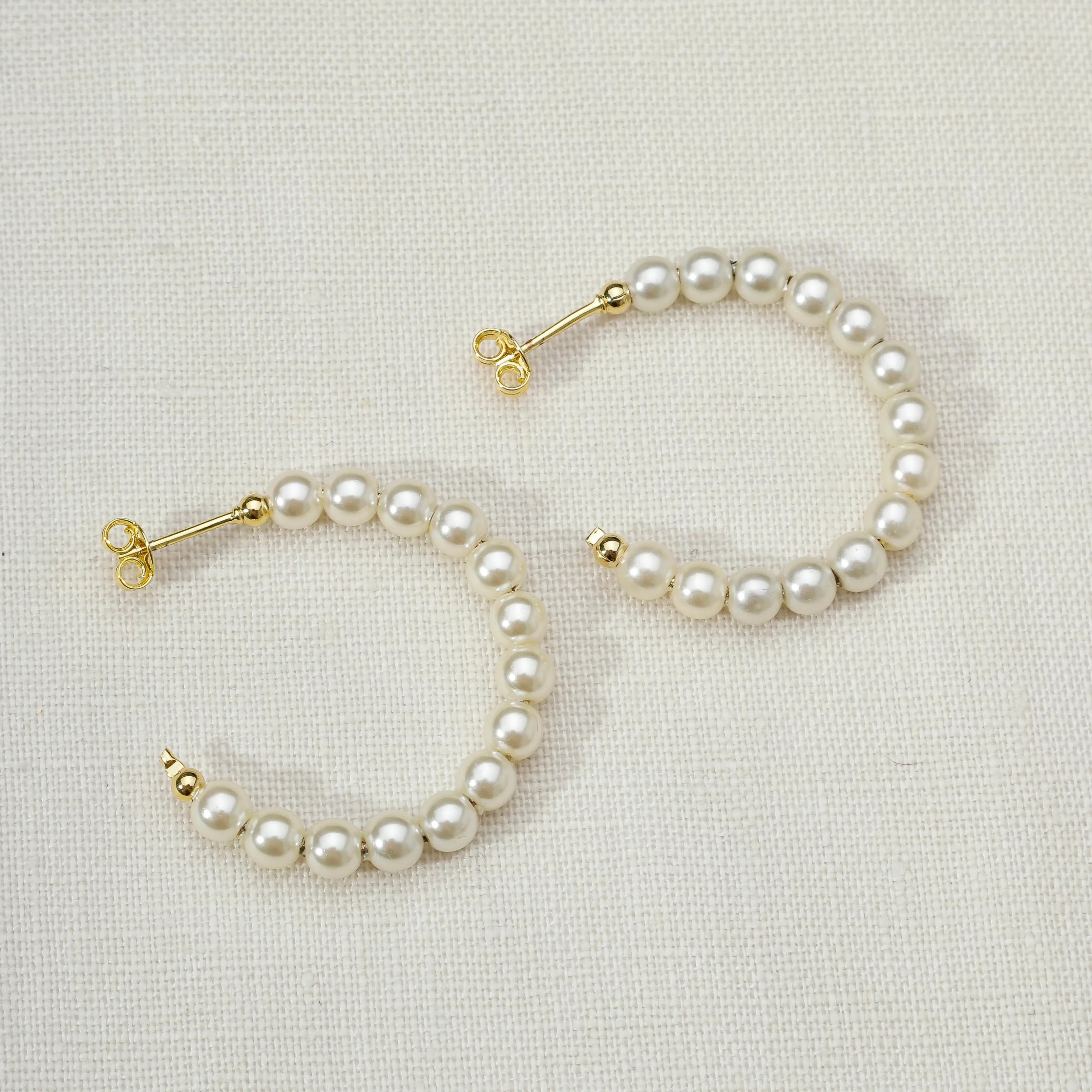 18k Gold Filled 35 mm Simulated Beaded Pearl Half-Hoop