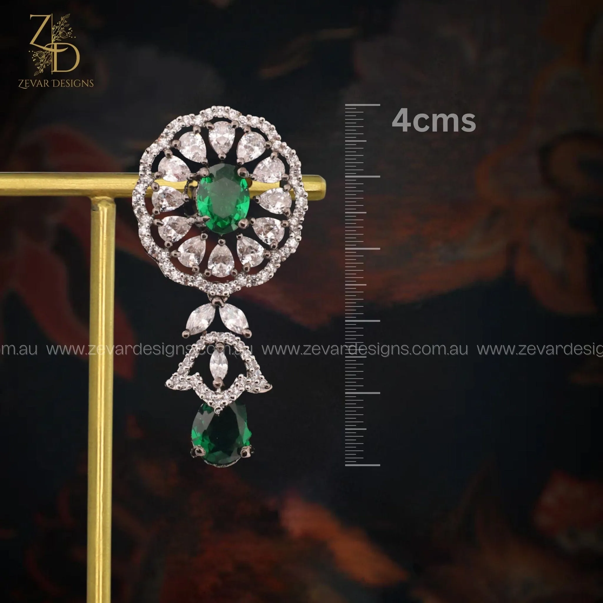 AD Choker set with Green Drops