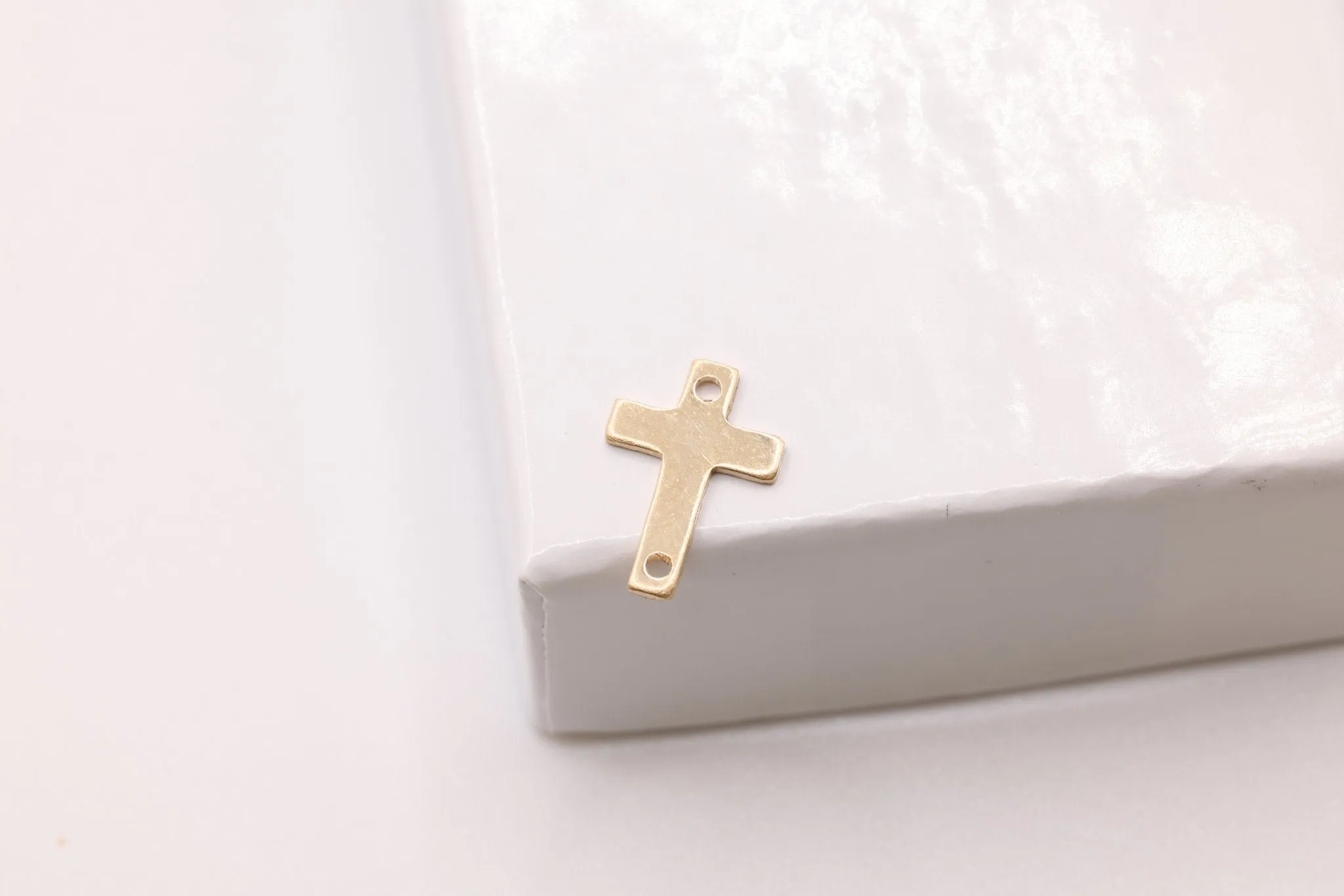 Gold-Filled Cross Connector Charm, 9mm x 6mm, Spacer Link Charm, Sideways Horizontal Cross