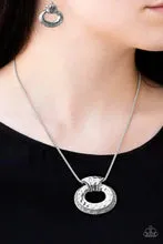 Retro Rebel - Silver Necklace - Paparazzi Accessories