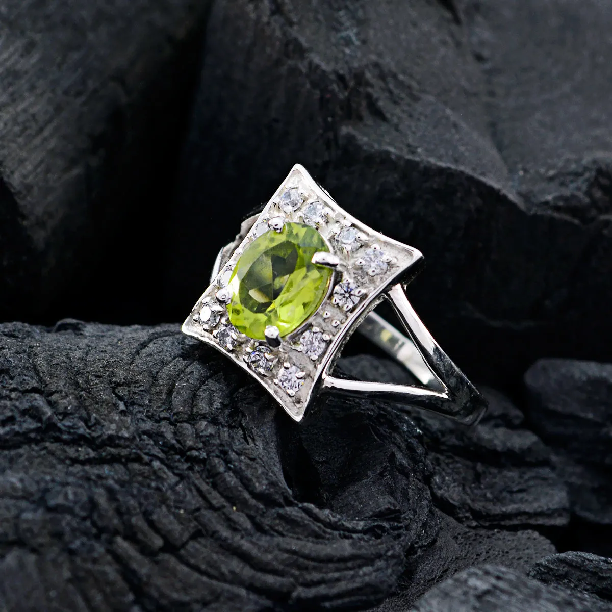 Riyo Comely Gemstone Peridot 925 Silver Rings Forever Brilliant