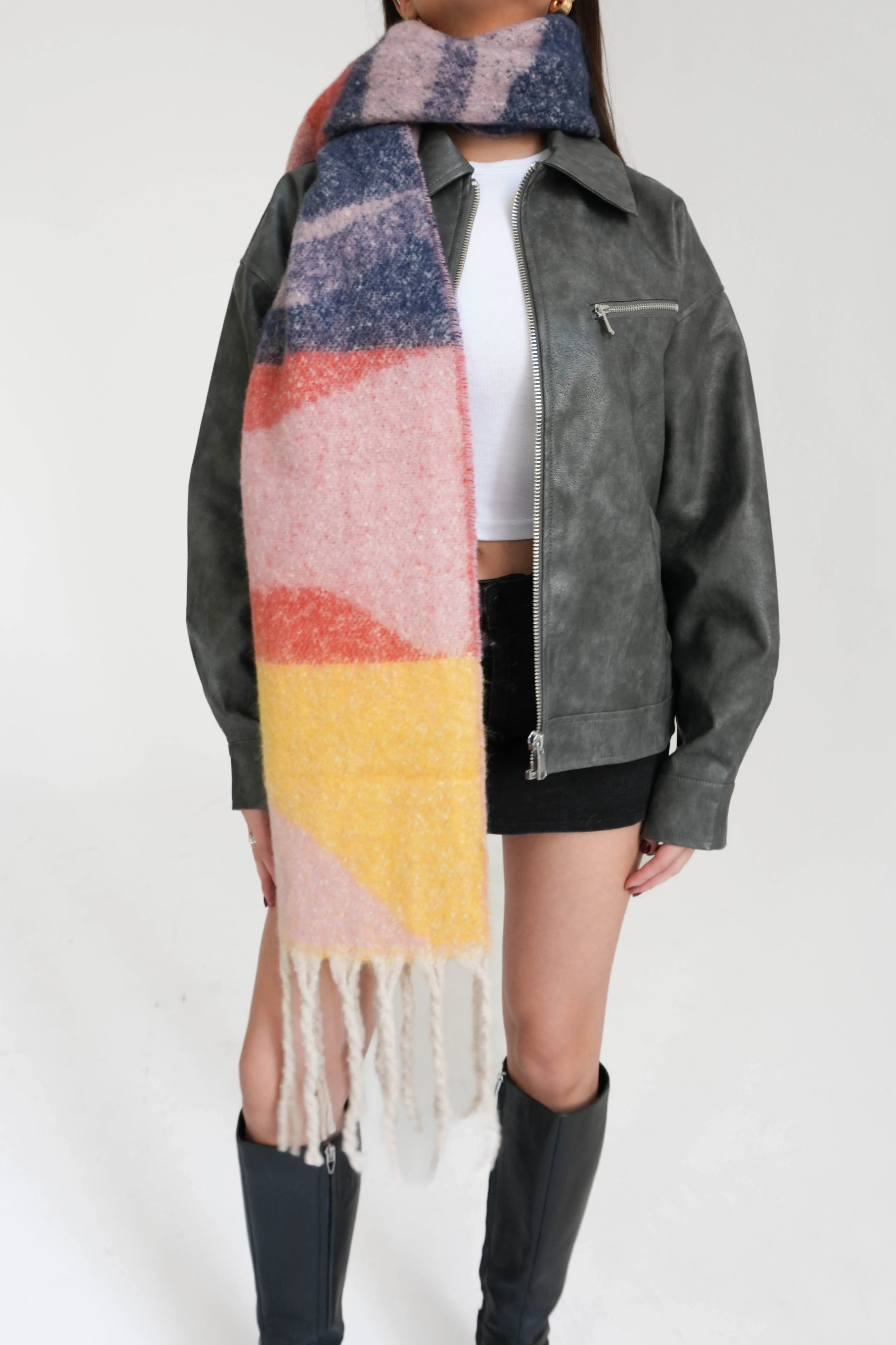 Vail Scarf